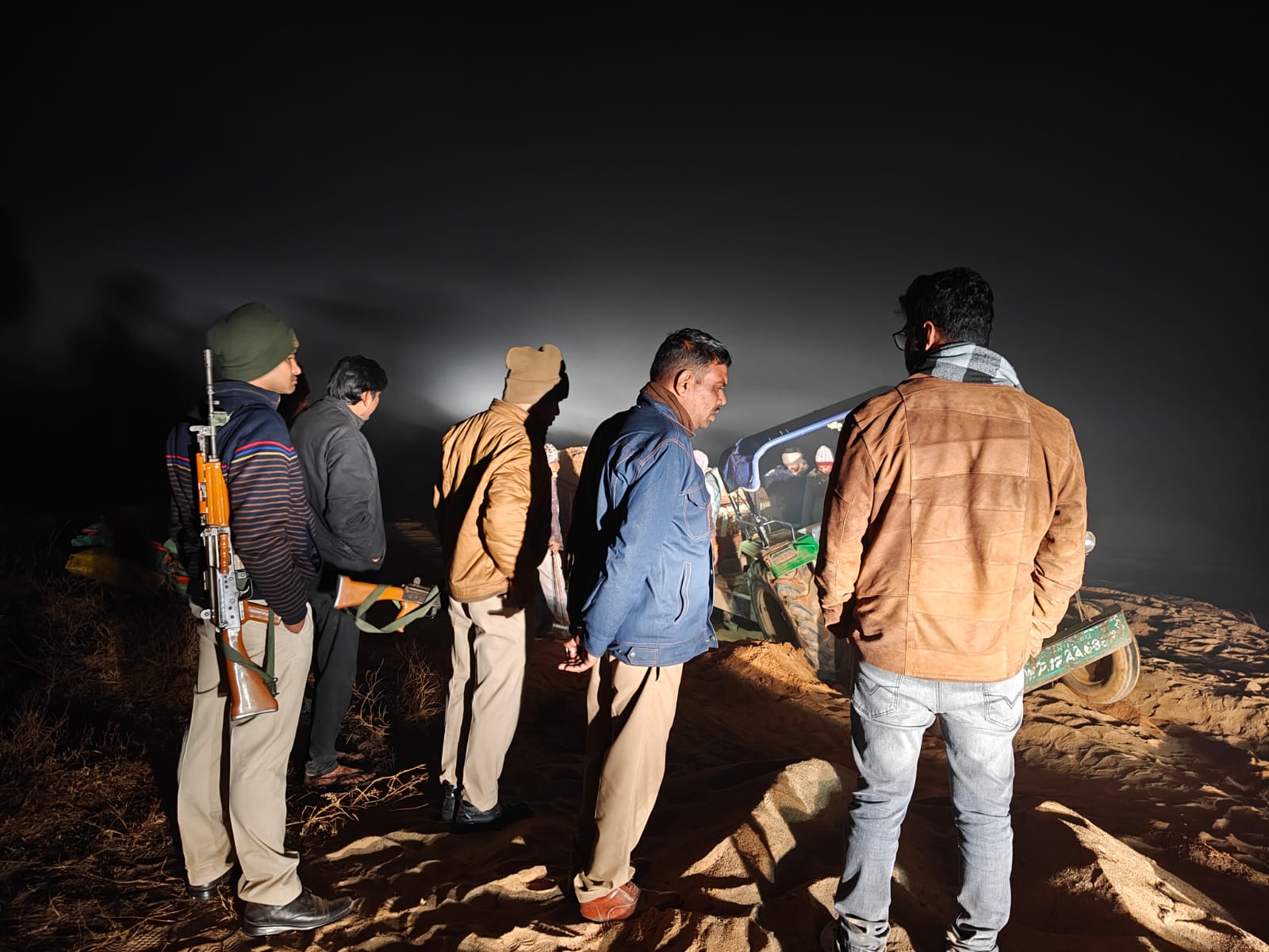 सीधी में अवैध खनन पर प्रशासन का कड़ा प्रहार: रेत और गिट्टी माफिया पर चली कार्रवाई