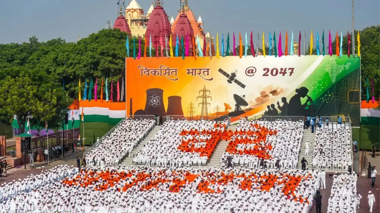 India Celebrates 80th Independence Day; लाल किले से प्रधानमंत्री मोदी करेंगे राष्ट्र को संबोधित, पहली बार गूंजेगा ‘वंदे मातरम्’