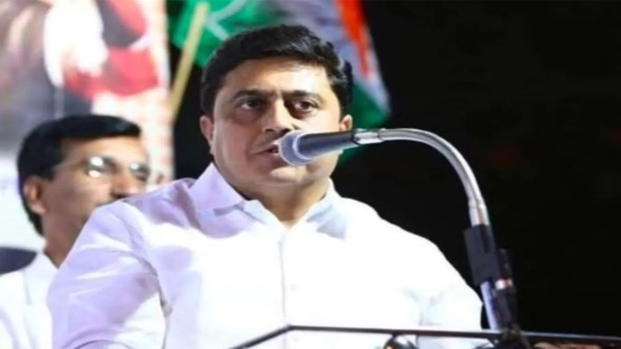 नागपुर में जीत के बाद अभिजीत वंजारी का BJP पर बड़ा दावा, बोले- अब यह कांग्रेस का गढ़; EVM पर भी उठाए सवाल